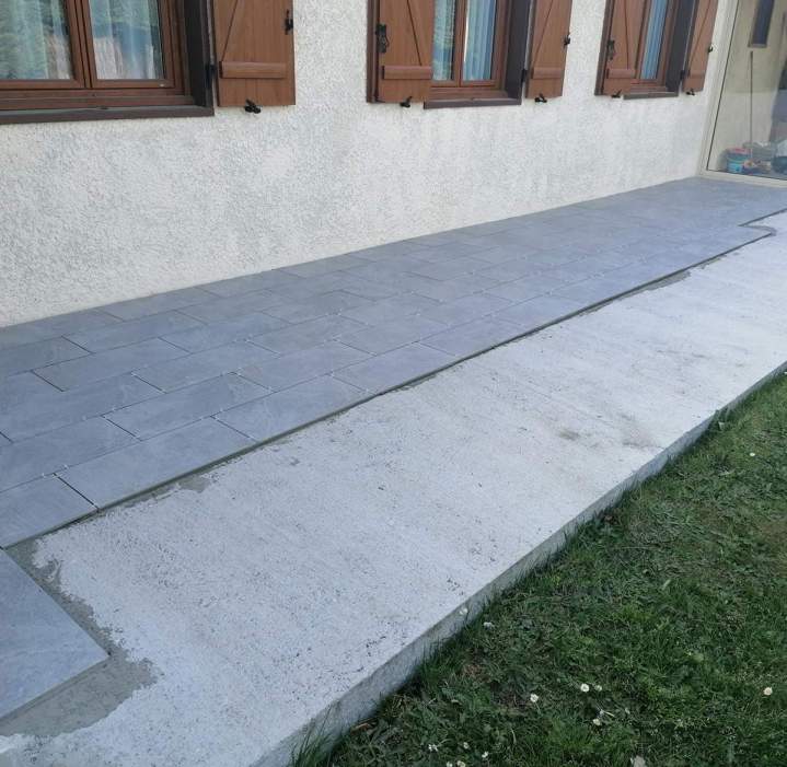 Pose de carrelage intérieur, extérieur et sur plot